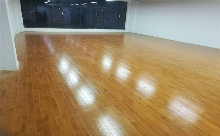 24厚木地板籃球館每平米價格