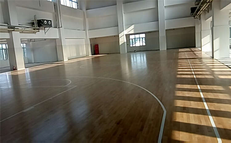 成都學校籃球館木地板廠家價格