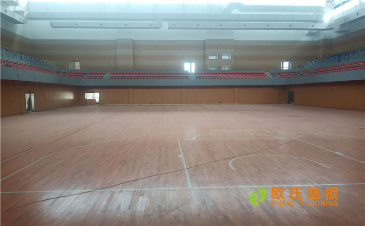 福建漳州市一職業(yè)學(xué)院體育館木地板案例