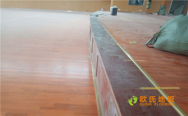 福建漳州市一職業(yè)學(xué)院體育館木地板案例